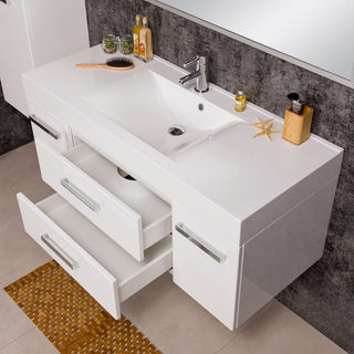 FOKUS NEW 120 cm spintelė su praustuvu – atidaryti stalčiai, matomas talpus vidus ir praustuvo dubuo.