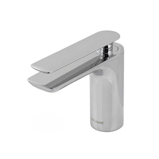 Žemas chromuotas Kohlman Experience QB100E praustuvo maišytuvas vaizduojamas iš arti.