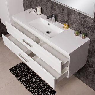 FOKUS NEW 120 cm balta vonios spintelė iš viršaus su visiškai atidarytais stalčiais.