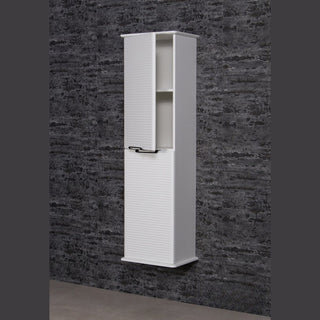 Libra 45x155 vonios spintele su atidarytomis virsutinemis durelemis ir matomomis lentynomis.