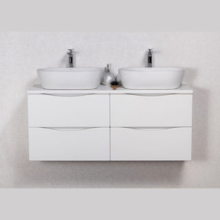 Balta ONDA 120 cm vonios spintelė su dviem praustuvais ir keturiais stalčiais, vaizdas iš priekio